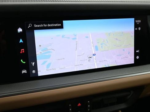 Certified 2025 Porsche Cayenne AWD/4WD image 12