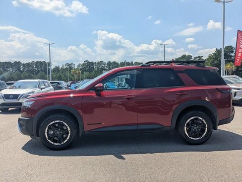 Used 2024 Nissan Pathfinder Rock Creek AWD/4WD image 6