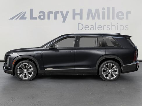 Used 2026 Cadillac Vistiq Luxury AWD/4WD image 3