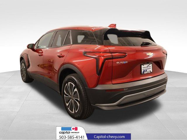 Used 2024 Chevrolet Blazer EV LT AWD/4WD image 6