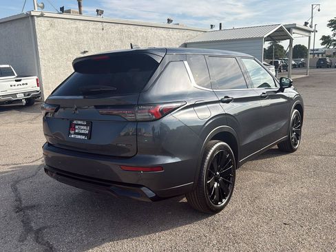 New 2026 Mitsubishi Outlander LE FWD image 7