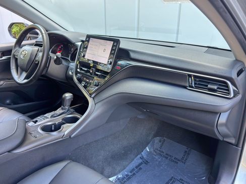 Used 2021 Toyota Camry XSE w/ Blackout Package (TMS) AWD/4WD image 14
