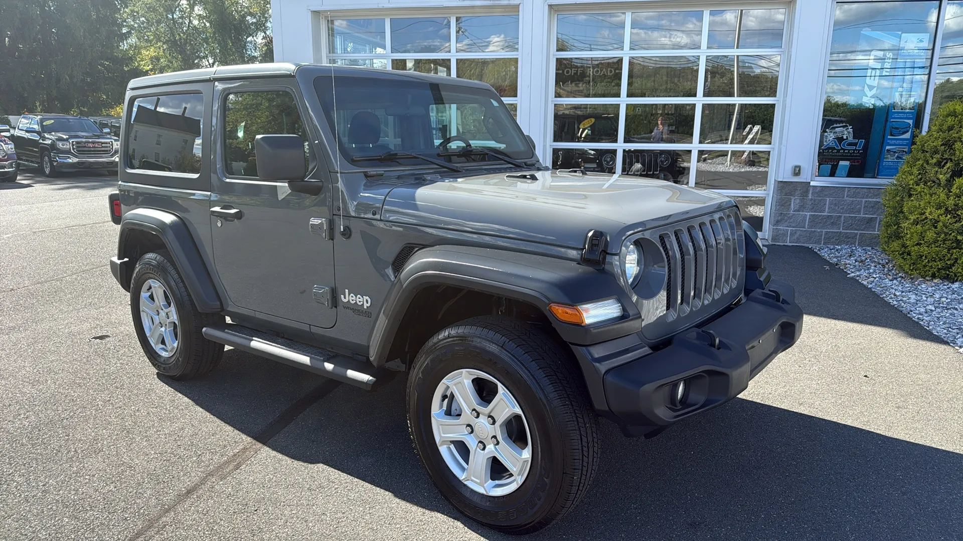 Used 2020 Jeep Wrangler Sport AWD/4WD image 6