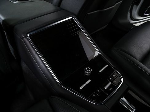 Certified 2022 Porsche Panamera 4 image 22