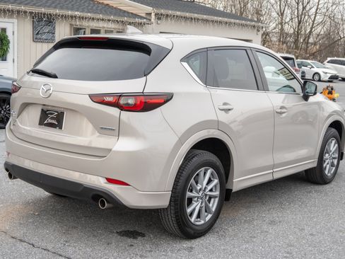 Used 2024 MAZDA CX-5 AWD 2.5 S w/ Select Package image 11