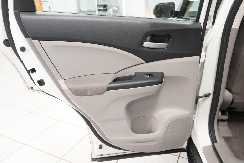 Used 2014 Honda CR-V LX image 24