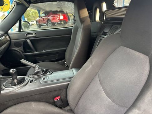Used 2013 MAZDA MX-5 Miata Sport image 20