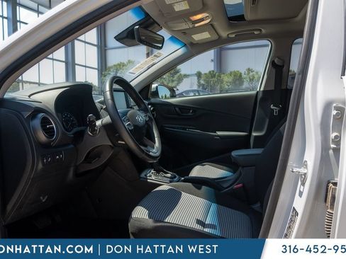 Used 2021 Hyundai Kona SEL Plus FWD image 3