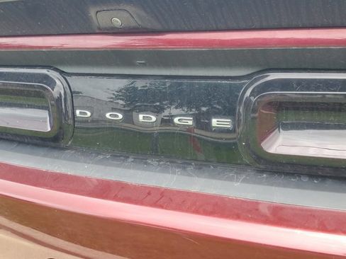 Used 2020 Dodge Challenger SRT Hellcat w/ Plus Package RWD image 10
