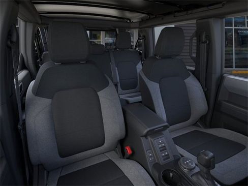 New 2025 Ford Bronco Big Bend image 10