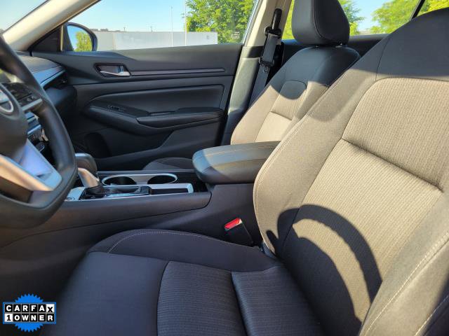 Used 2024 Nissan Altima 2.5 SV FWD image 16