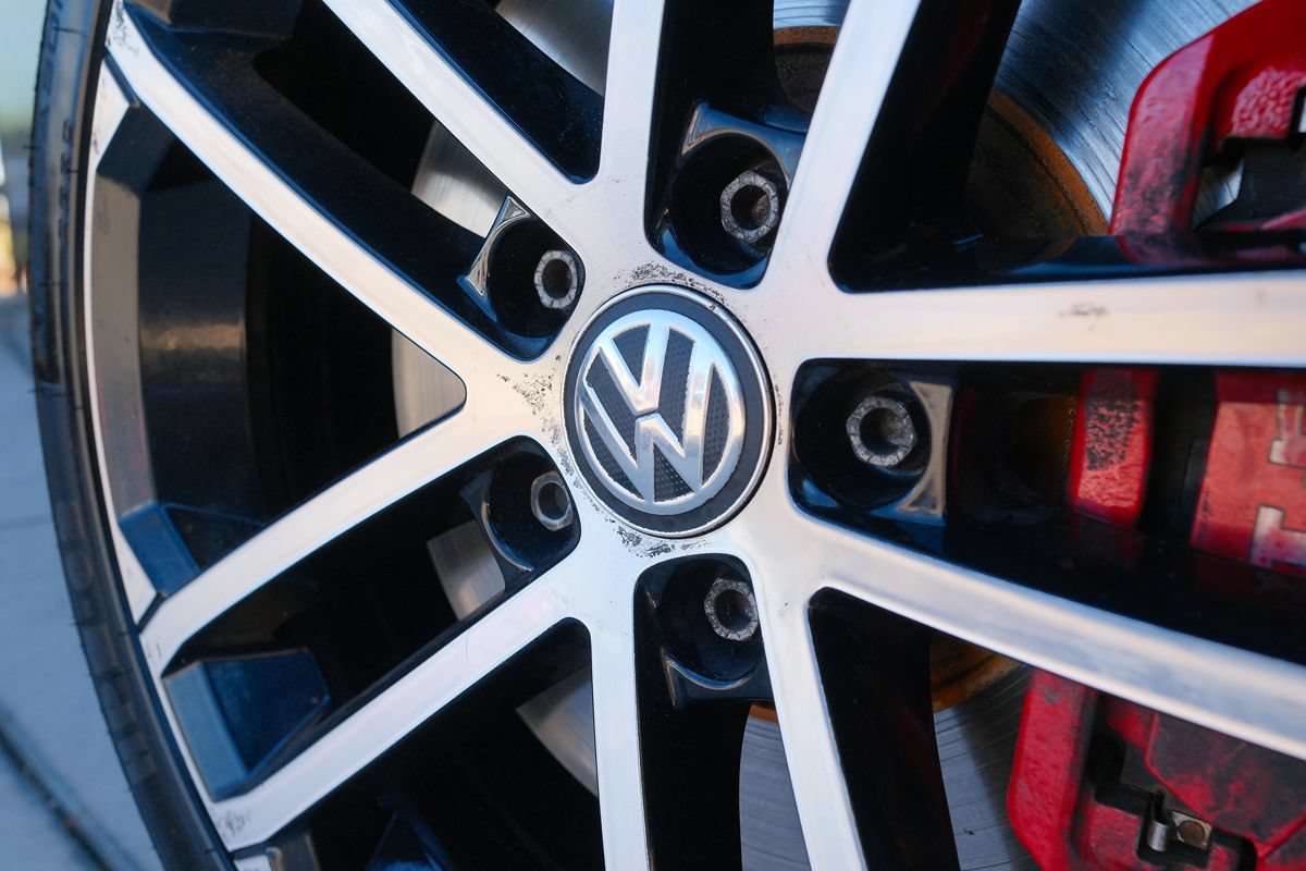 Used 2017 Volkswagen GTI Sport FWD image 49