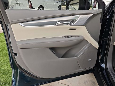 New 2026 Cadillac XT5 Premium Luxury w/ LPO, Floor Liner Package FWD image 22