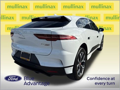 Used 2020 Jaguar I-PACE SE image 4
