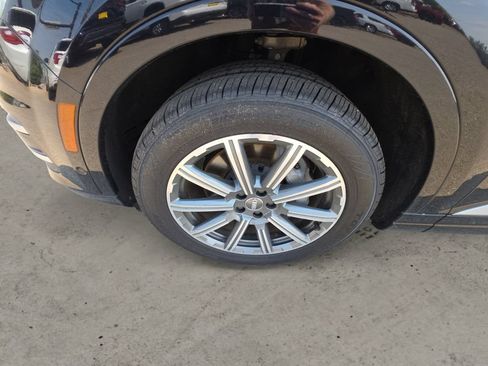 Used 2019 Audi Q7 3.0T Premium Plus w/ Premium Plus Package AWD/4WD image 9