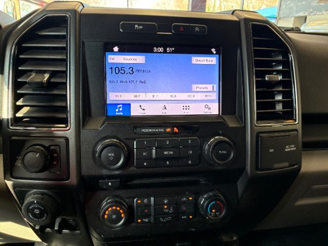 Used 2018 Ford F150 XLT w/ Equipment Group 302A Luxury AWD/4WD image 17