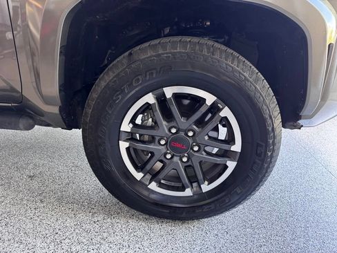Certified 2025 Toyota Tacoma TRD Sport AWD/4WD image 17