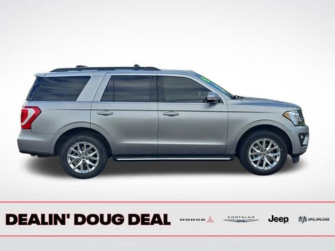 Used 2020 Ford Expedition XLT w/ Equipment Group 202A image 7