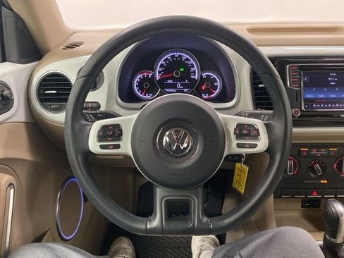 Used 2016 Volkswagen Beetle 1.8T S image 14