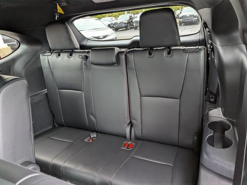 Used 2023 Toyota Highlander XSE AWD/4WD image 20
