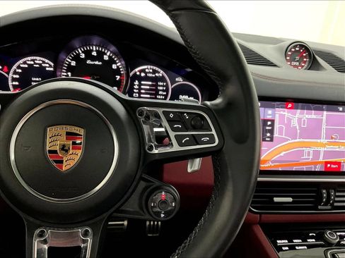 Used 2020 Porsche Cayenne Turbo AWD/4WD image 21