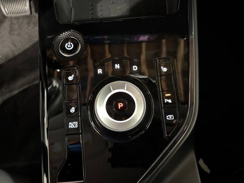 New 2026 Kia Niro Wind w/ Wind Preserve Package FWD image 16