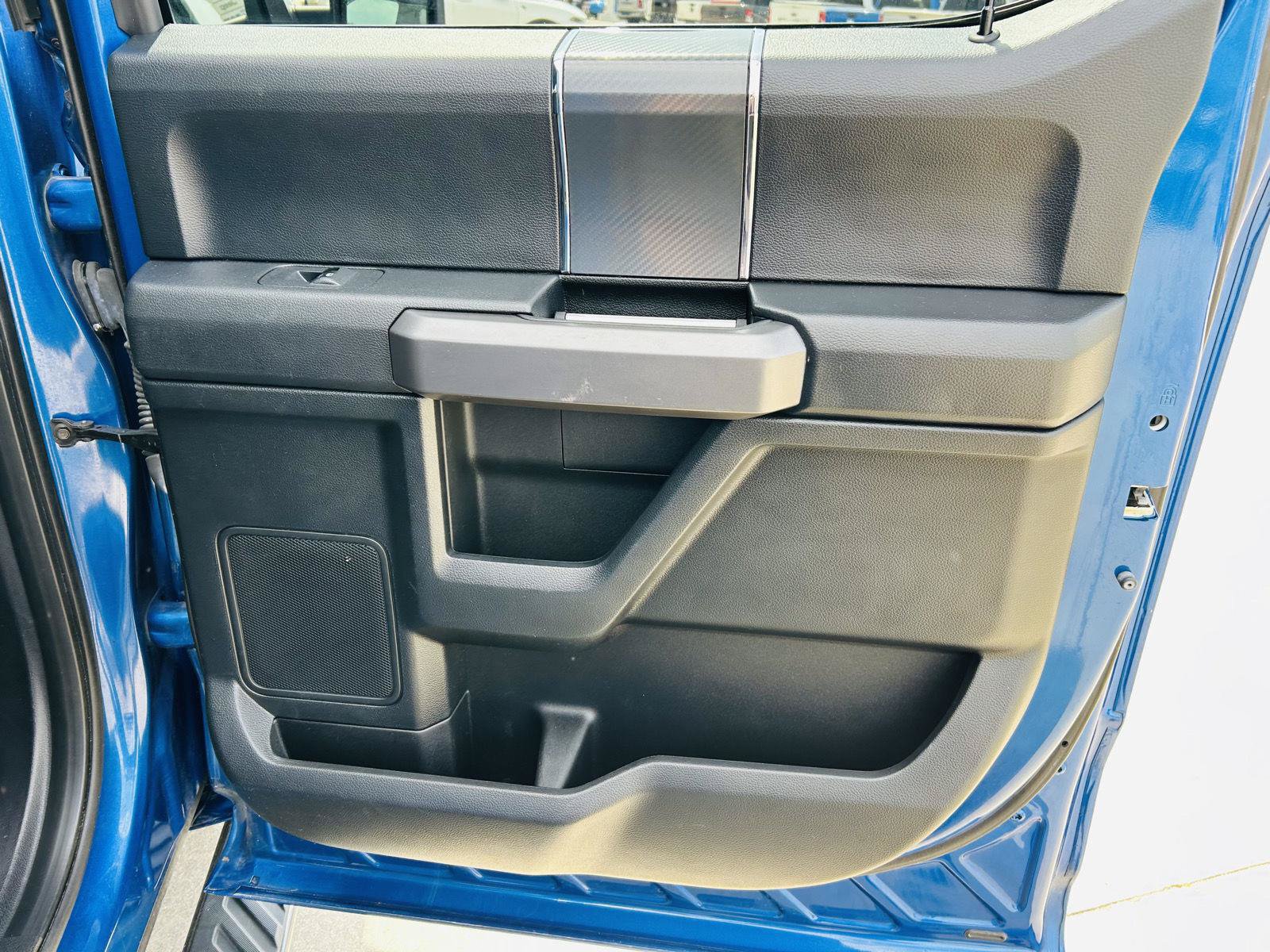 Used 2018 Ford F150 XLT w/ Equipment Group 302A Luxury AWD/4WD image 27