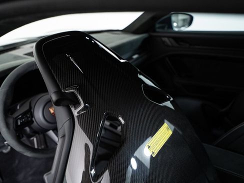 Used 2026 Porsche 911 GT3 RWD image 36