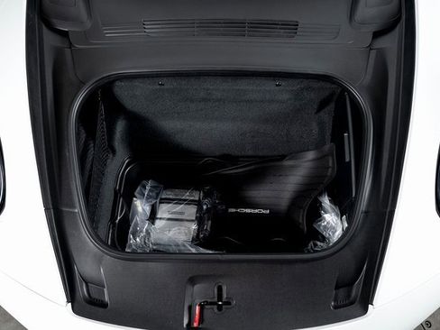 Used 2024 Porsche 911 Targa 4 GTS image 9