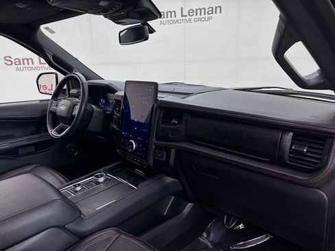 Used 2024 Ford Expedition Max Limited image 32