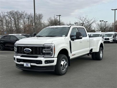 New 2025 Ford F350 Platinum image 5