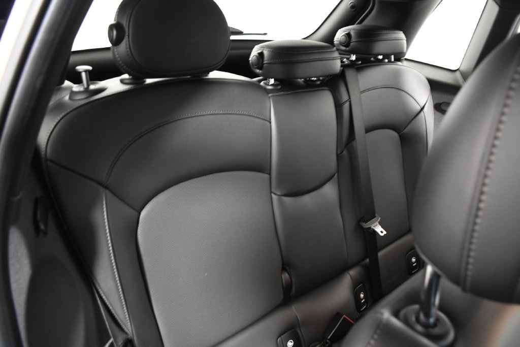 Used 2022 MINI Cooper S w/ Premium Package FWD image 23