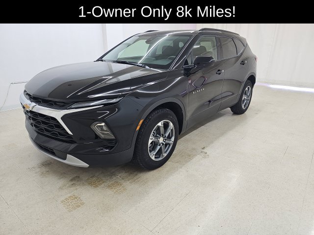 Used 2025 Chevrolet Blazer LT w/ Convenience Package FWD image 1