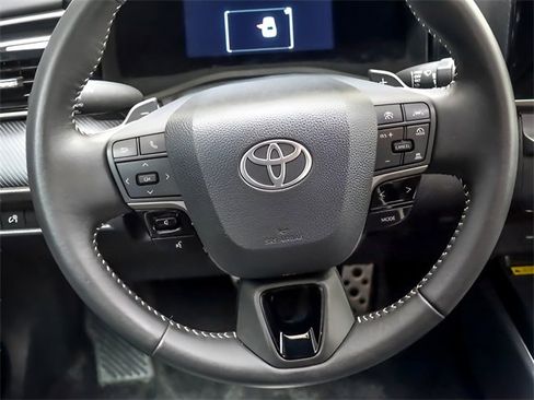 Certified 2025 Toyota Camry SE image 14