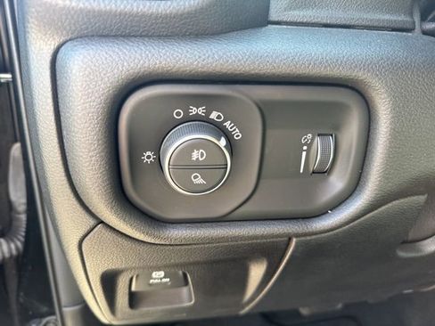 Used 2021 RAM 1500 Big Horn image 22