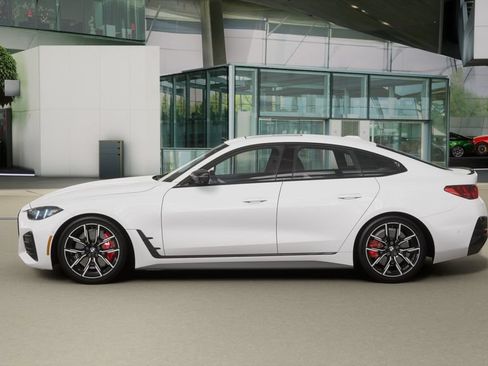 New 2026 BMW 430i w/ M Sport Package RWD image 4
