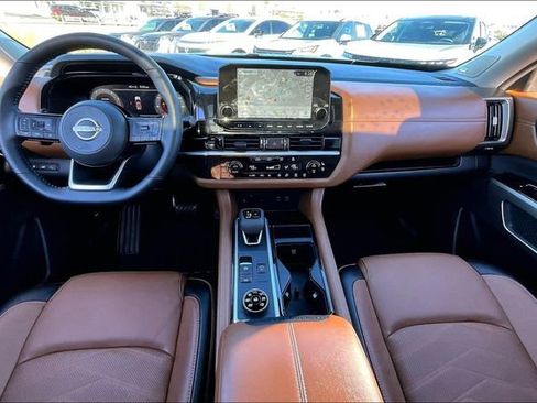 Certified 2025 Nissan Pathfinder Platinum w/ Cargo Package image 7