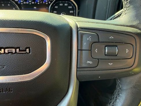 Used 2022 GMC Sierra 1500 Denali w/ Denali Premium Package image 15