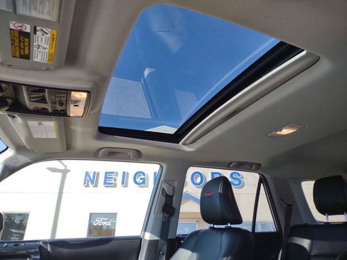 Used 2023 Toyota 4Runner TRD Off-Road Premium w/ Moonroof Package image 21