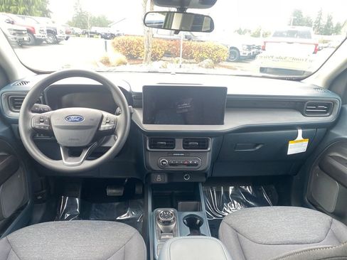 New 2025 Ford Maverick XL image 19