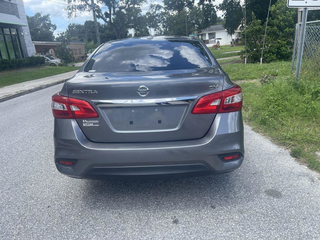 Used 2019 Nissan Sentra SV FWD image 13