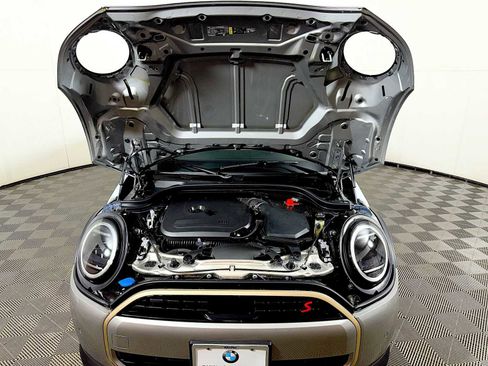 Certified 2025 MINI Cooper S image 28