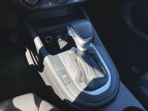 Used 2023 Kia Forte LXS image 15