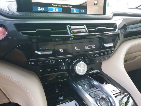 Certified 2025 Acura MDX SH-AWD w/ Advance Package image 28