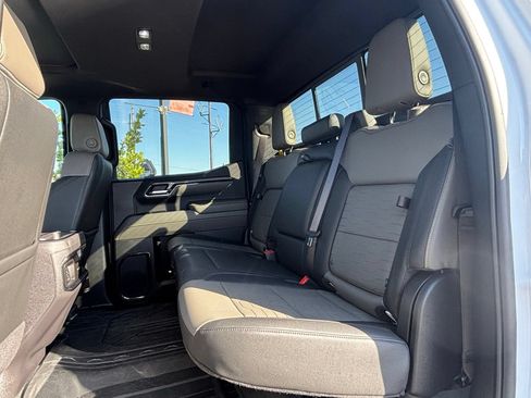 Used 2024 Chevrolet Silverado 1500 ZR2 AWD/4WD image 21