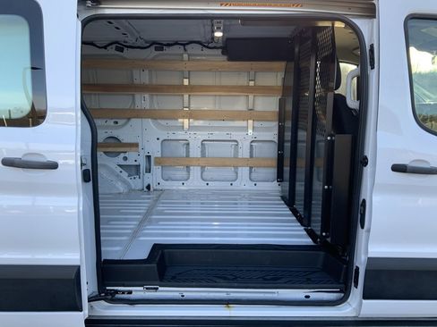 Used 2024 Ford Transit 250 Low Roof w/ Exterior Upgrade Package image 23