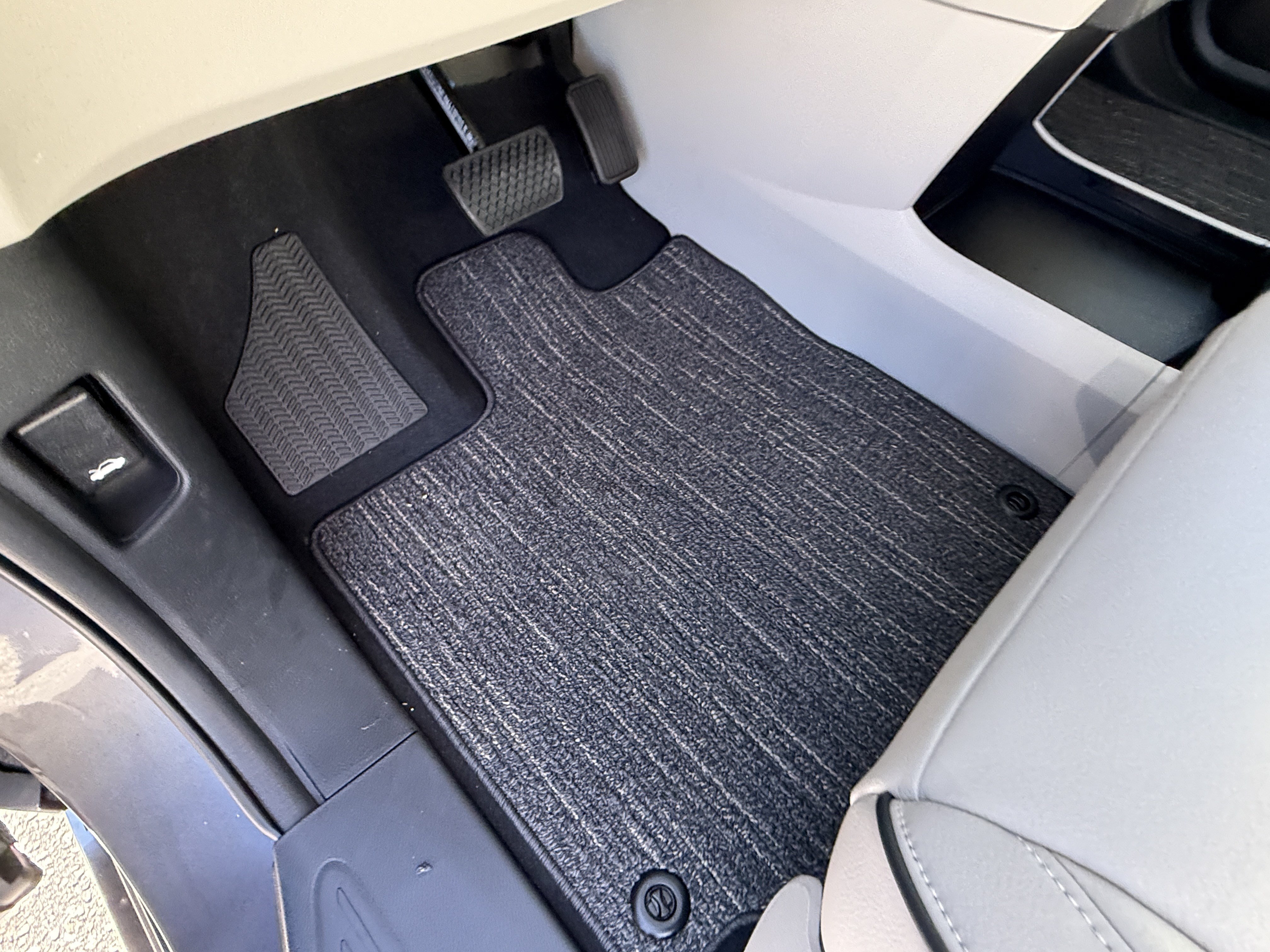 New 2027 Honda Odyssey Touring image 17