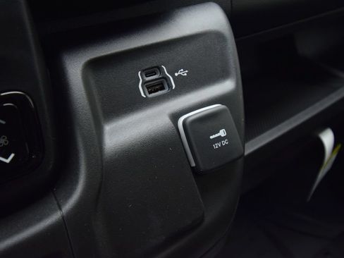 New 2026 RAM ProMaster 3500 w/ Safety Group FWD image 20