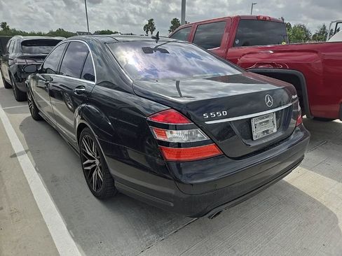 Used 2008 Mercedes-Benz S 550 4MATIC image 4