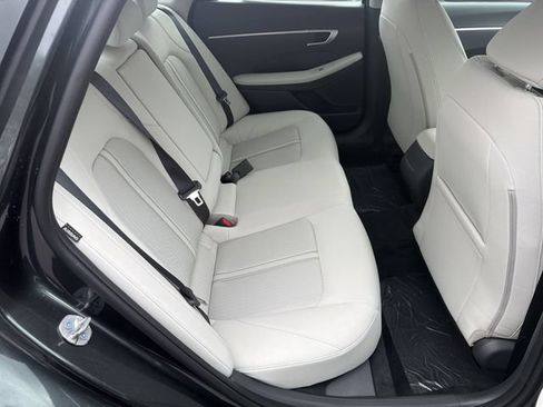 New 2026 Hyundai Sonata SEL FWD image 17